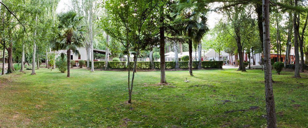 יאראבה Hotel Balneario Seron מראה חיצוני תמונה